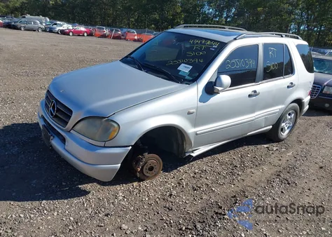2001 Mercedes-Benz Ml 320 из США, поврежденный, VIN 4JGAB54E01A247883